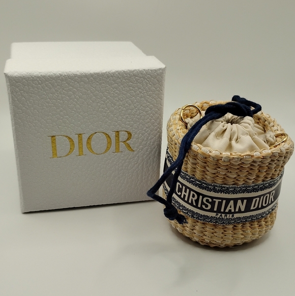 NIB Christian Dior Mini VIP Straw Detachable Crossbody Bucket Bag - Picture 2 of 5